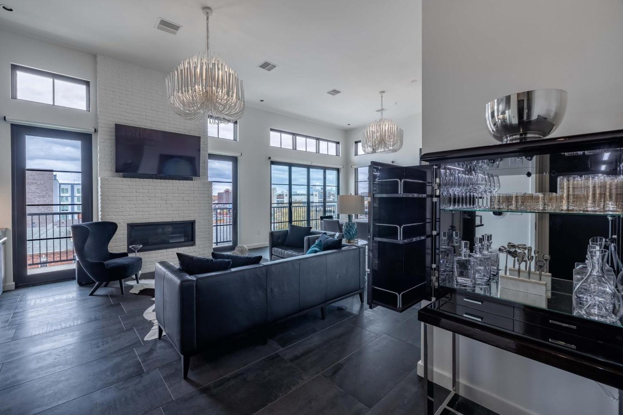 121 Hotel By Avantstay Chic Modern Hotel In Nashville Exteriör bild